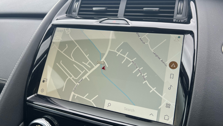 Jaguar E-Pace 2.0 D200 R-Dynamic SE Black 5dr Auto Diesel Estate